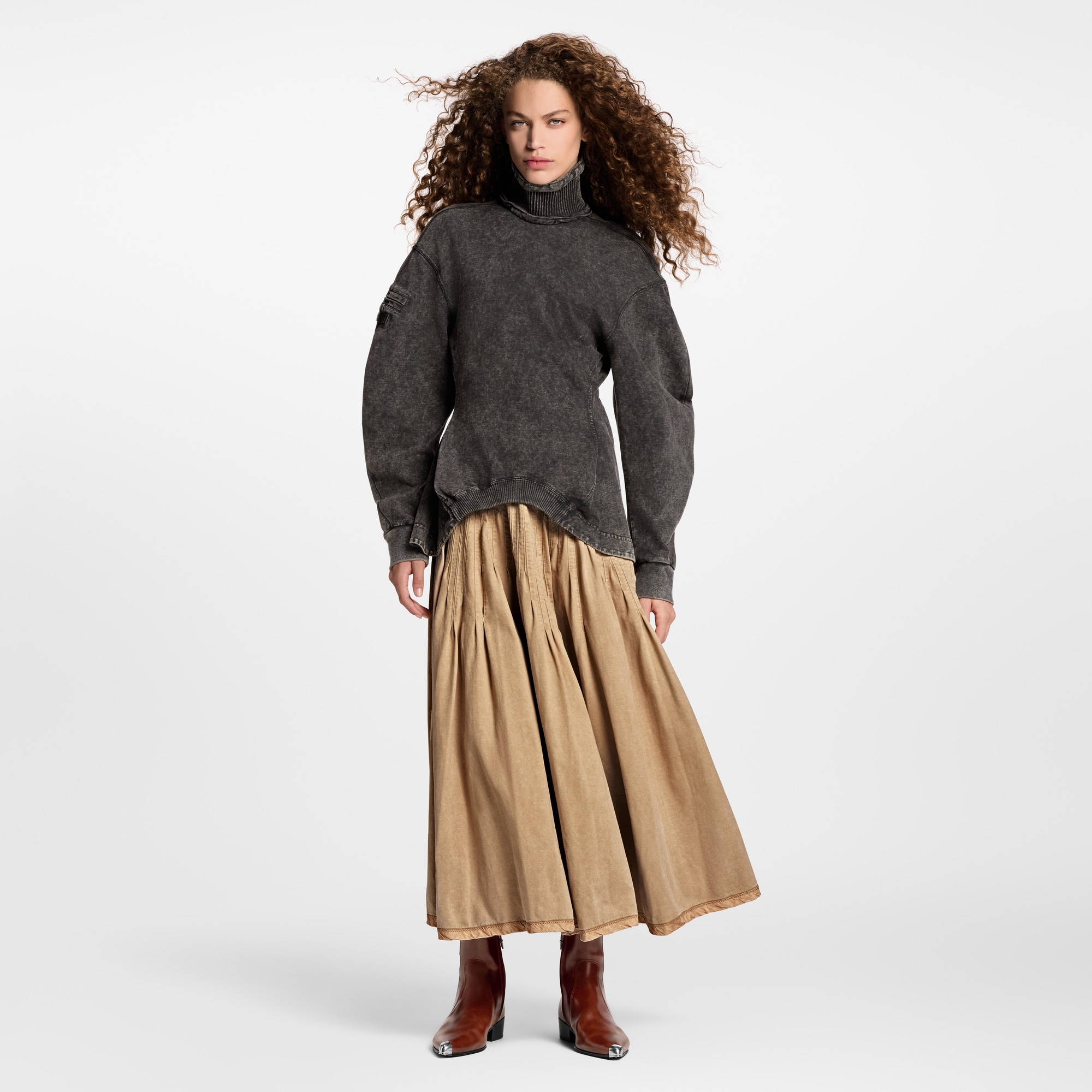  Ready-to-Wear Skirts and Shorts Pleated Jersey Maxi Skirt | Louis Vuitton ® (Product zoom)