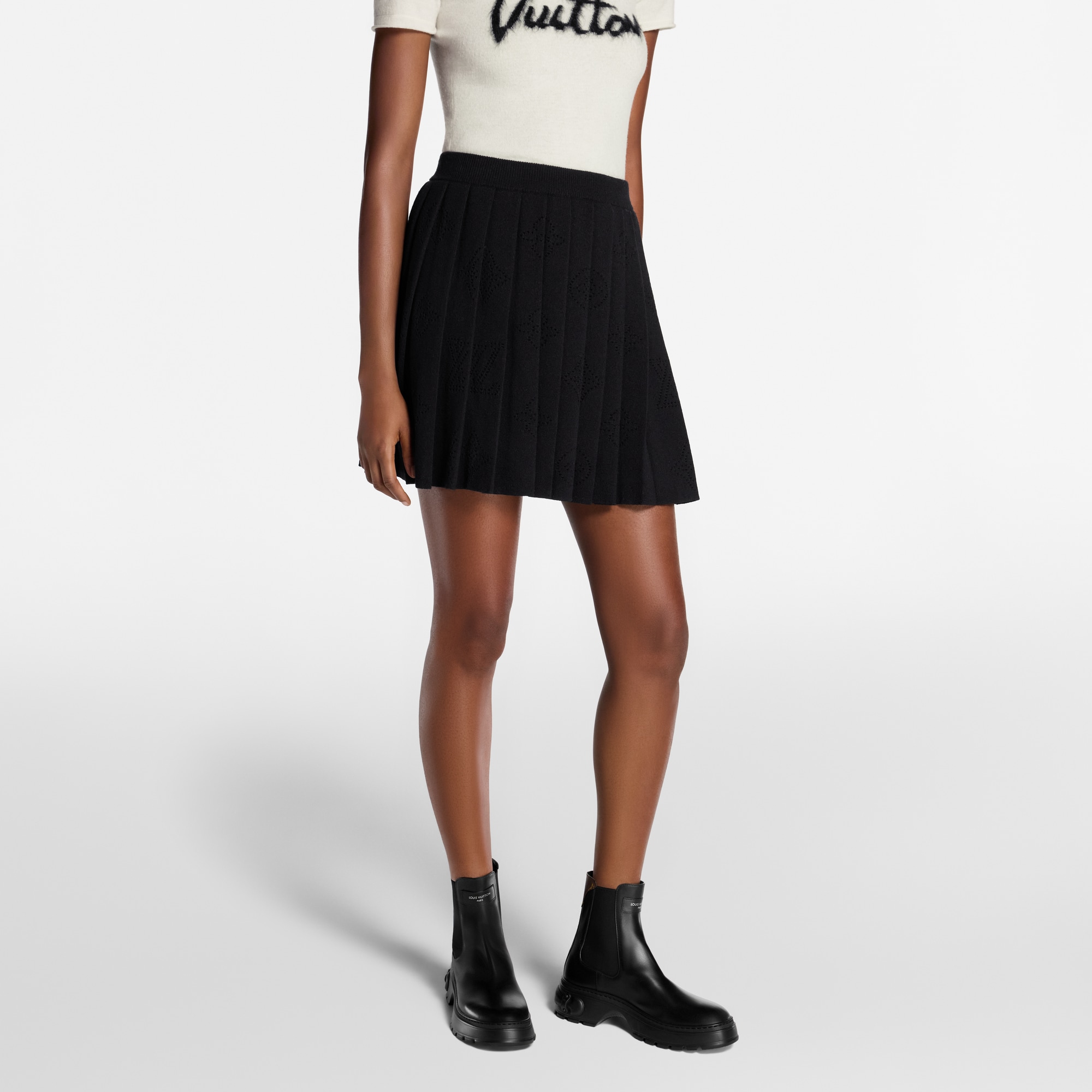  Ready-to-Wear Skirts and Shorts Pleated Mahina Knit Skirt | Louis Vuitton ® (Product zoom)