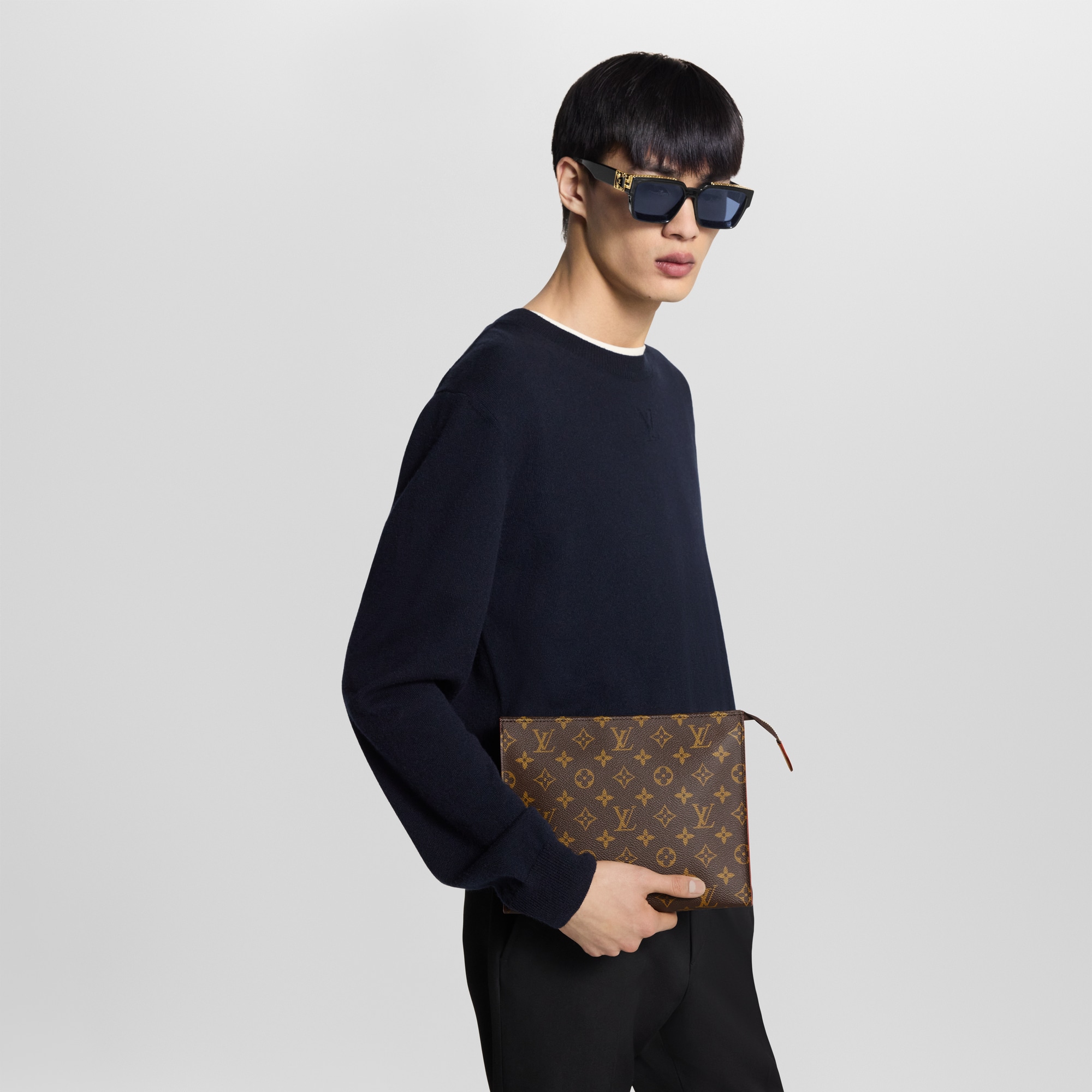 Monogram Travel Travel Accessories Poche Toilette | Louis Vuitton ® (Product zoom)