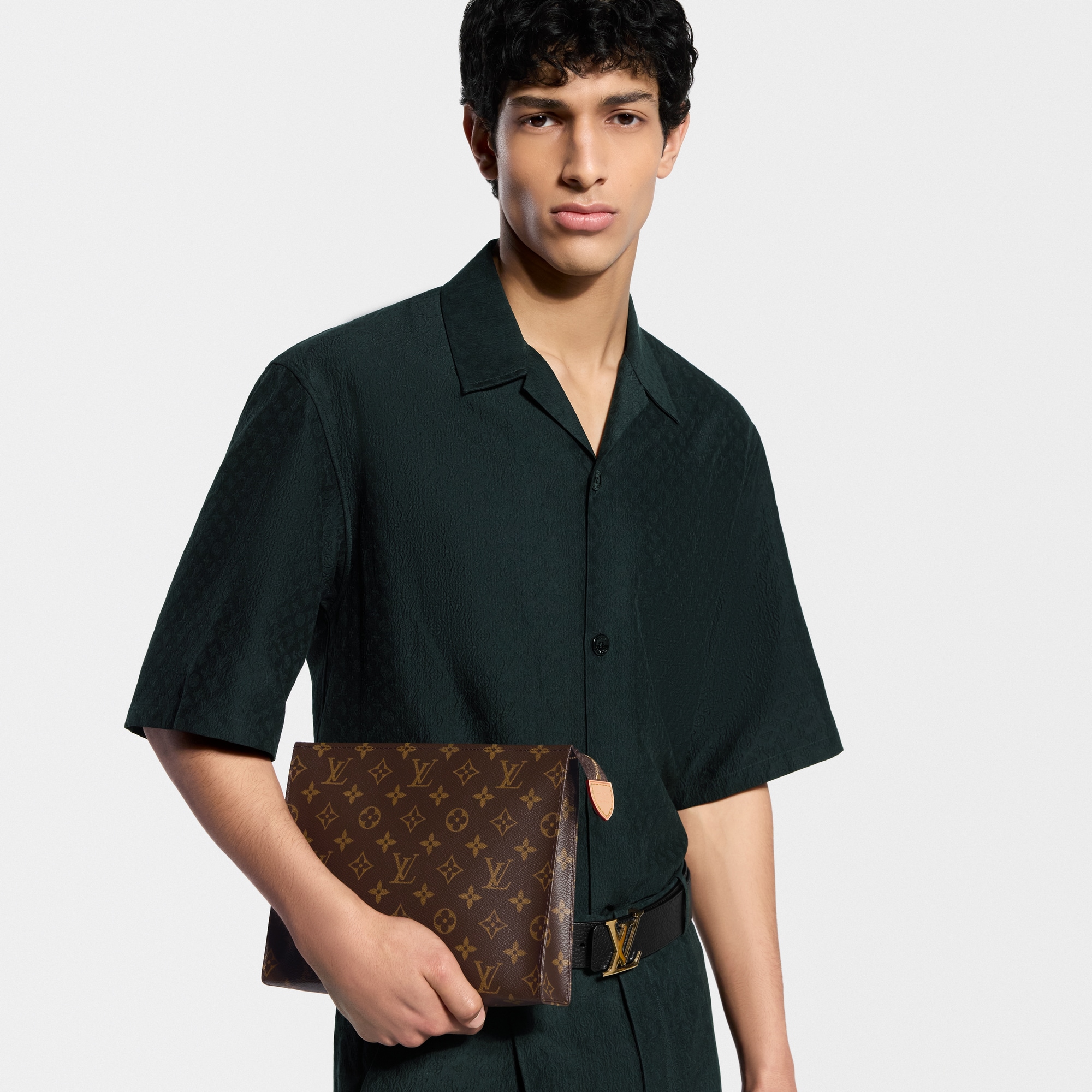Poche Toilette GM Monogram - Women - Travel | LOUIS VUITTON ®
