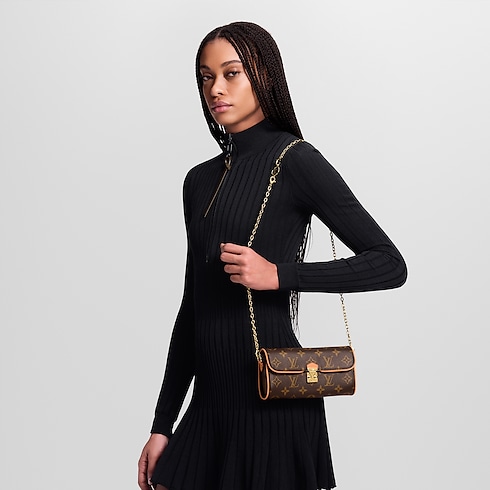 Monogram Small Leather Goods Wallets on Chain and Nano Bags Pochette Camille | Louis Vuitton ® (Product zoom)