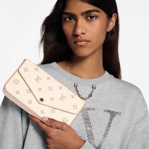 Monogram Empreinte Leather Small Leather Goods Wallets on Chain and Nano Bags Pochette Félicie | Louis Vuitton ® (Product zoom)