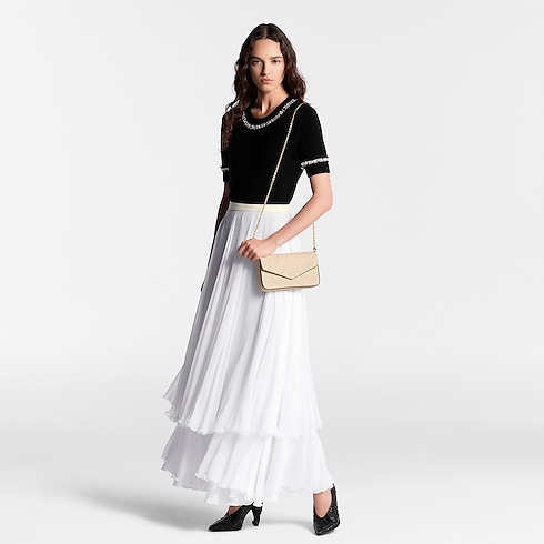 Monogram Empreinte Leather Small Leather Goods Wallets on Chain and Nano Bags Pochette Félicie | Louis Vuitton ® (Product zoom)