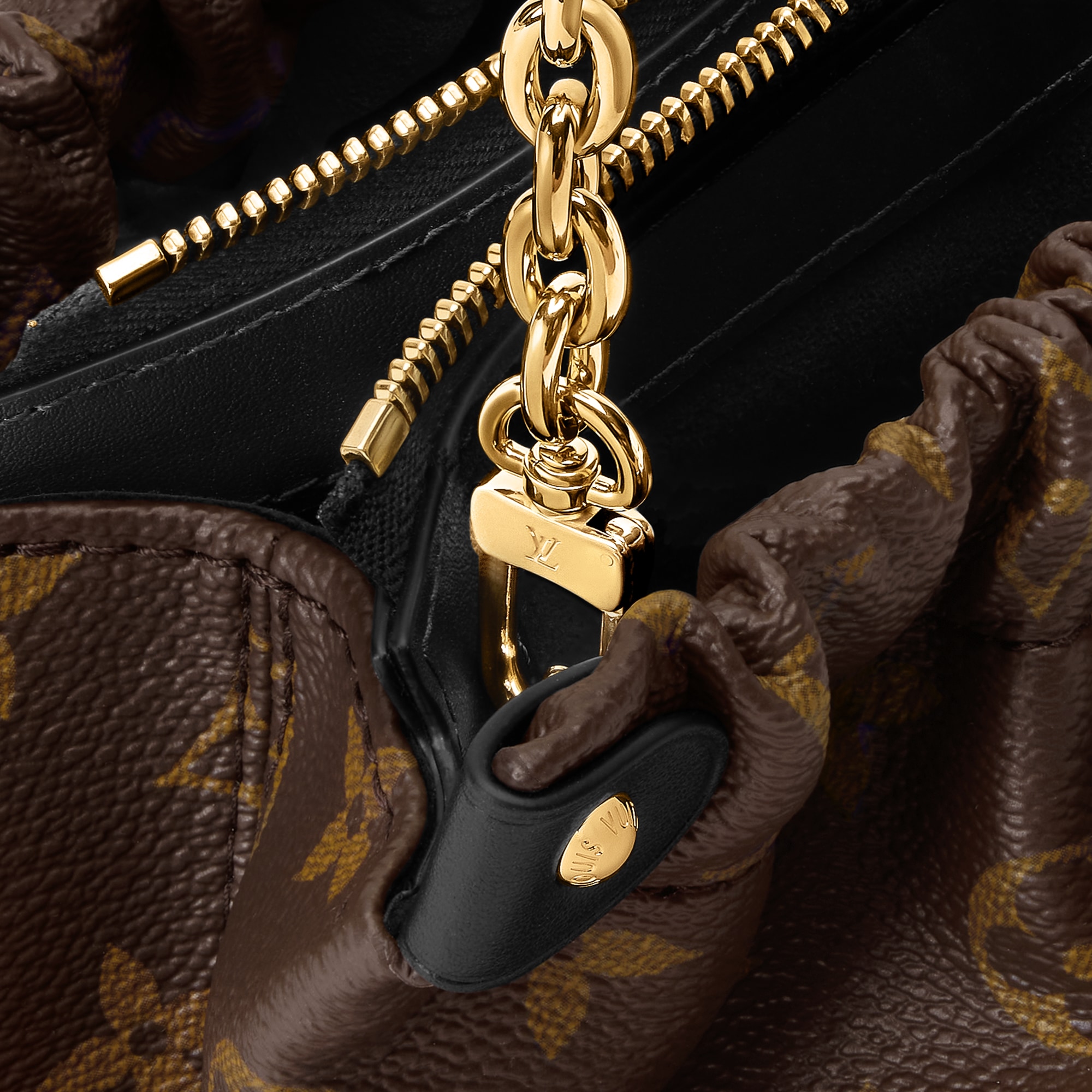 Monogram Handbags All Handbags Pochette Sling PM | Louis Vuitton ® (Product zoom)