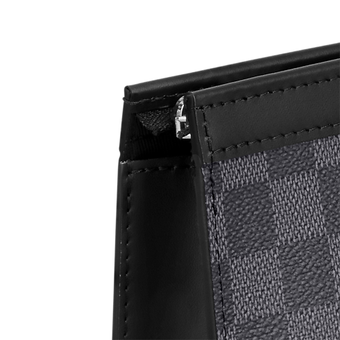 Damier Graphite Canvas Travel Travel Accessories Pochette Voyage MM | Louis Vuitton ® (Product zoom)