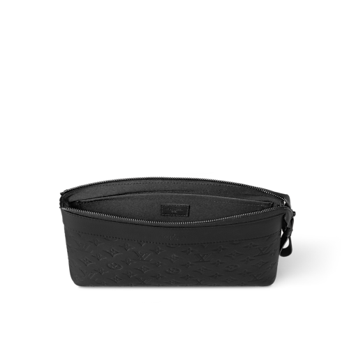 Monogram Shadow Family Month Gift Guide } Pochette Voyage Souple | Louis Vuitton ® (Product zoom)