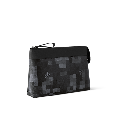 Damoflage Family Month Gift Guide } Pochette Voyage Souple | Louis Vuitton ® (Product zoom)