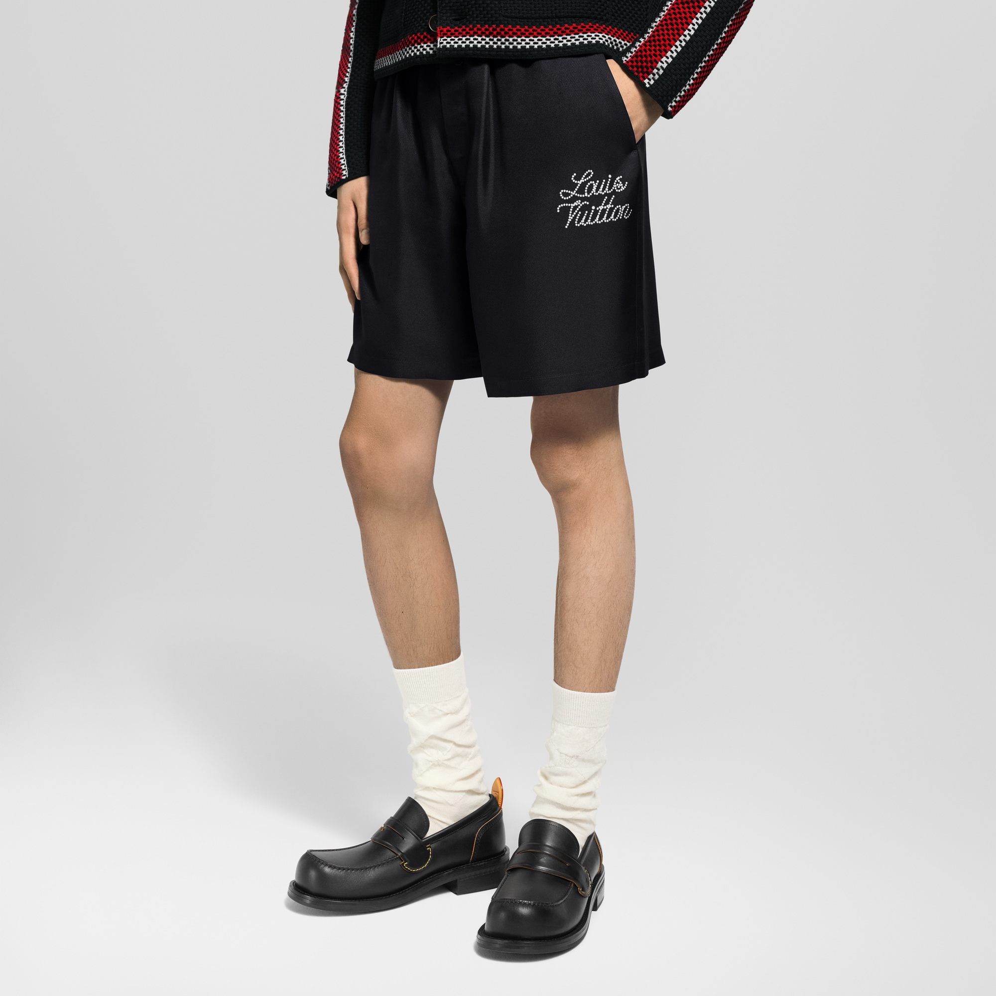  Ready-to-Wear Pants Printed Signature Silk Shorts | Louis Vuitton ® (Product zoom)