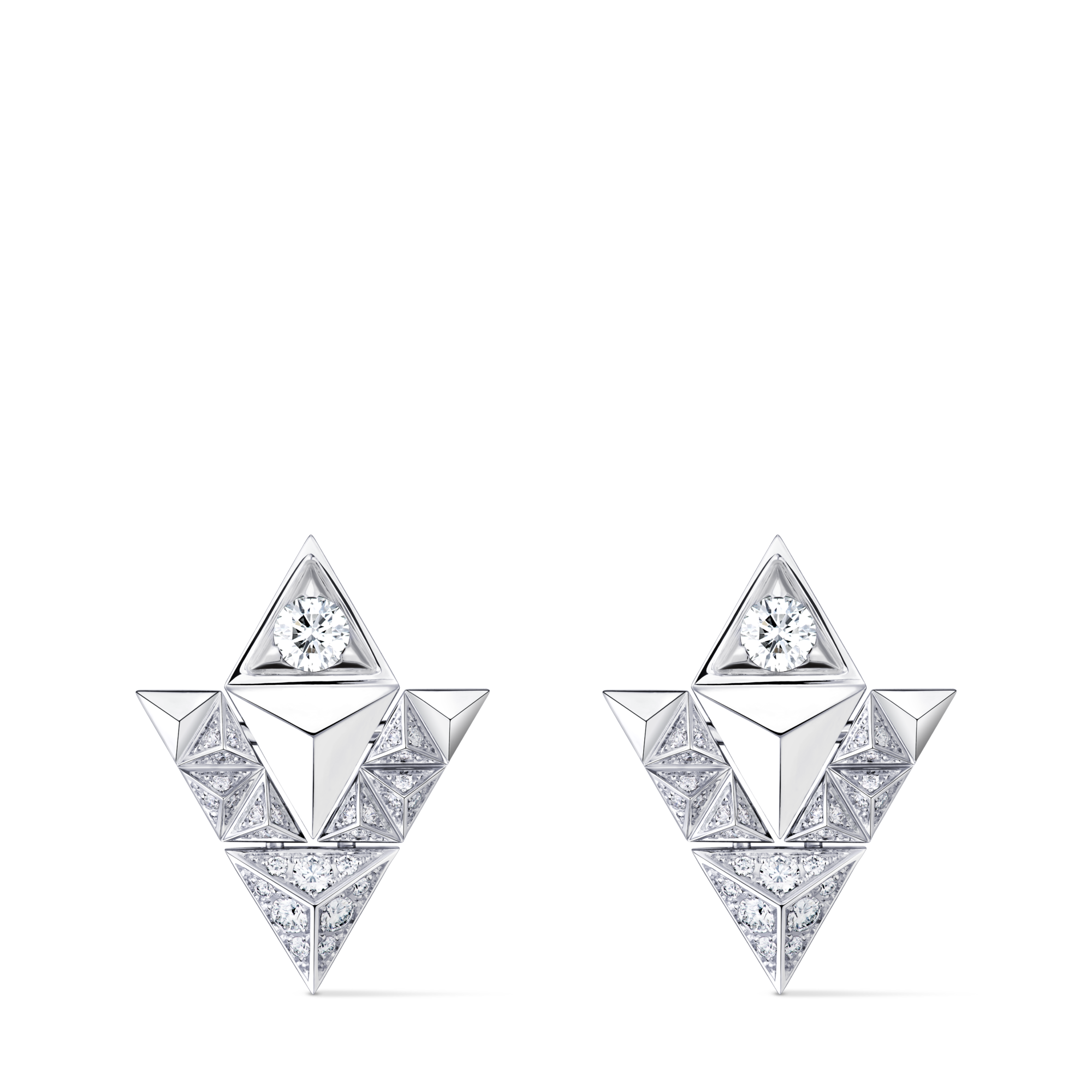 Categories Earrings Pure V Earrings, White Gold and Diamonds | Louis Vuitton ® (Product zoom)