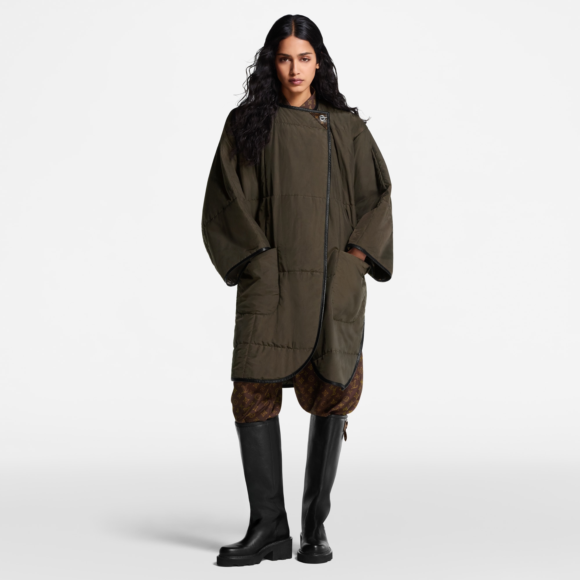  Ready-to-Wear Coats and Jackets Quilted Toggle Detail Coat | Louis Vuitton ® (Product zoom)