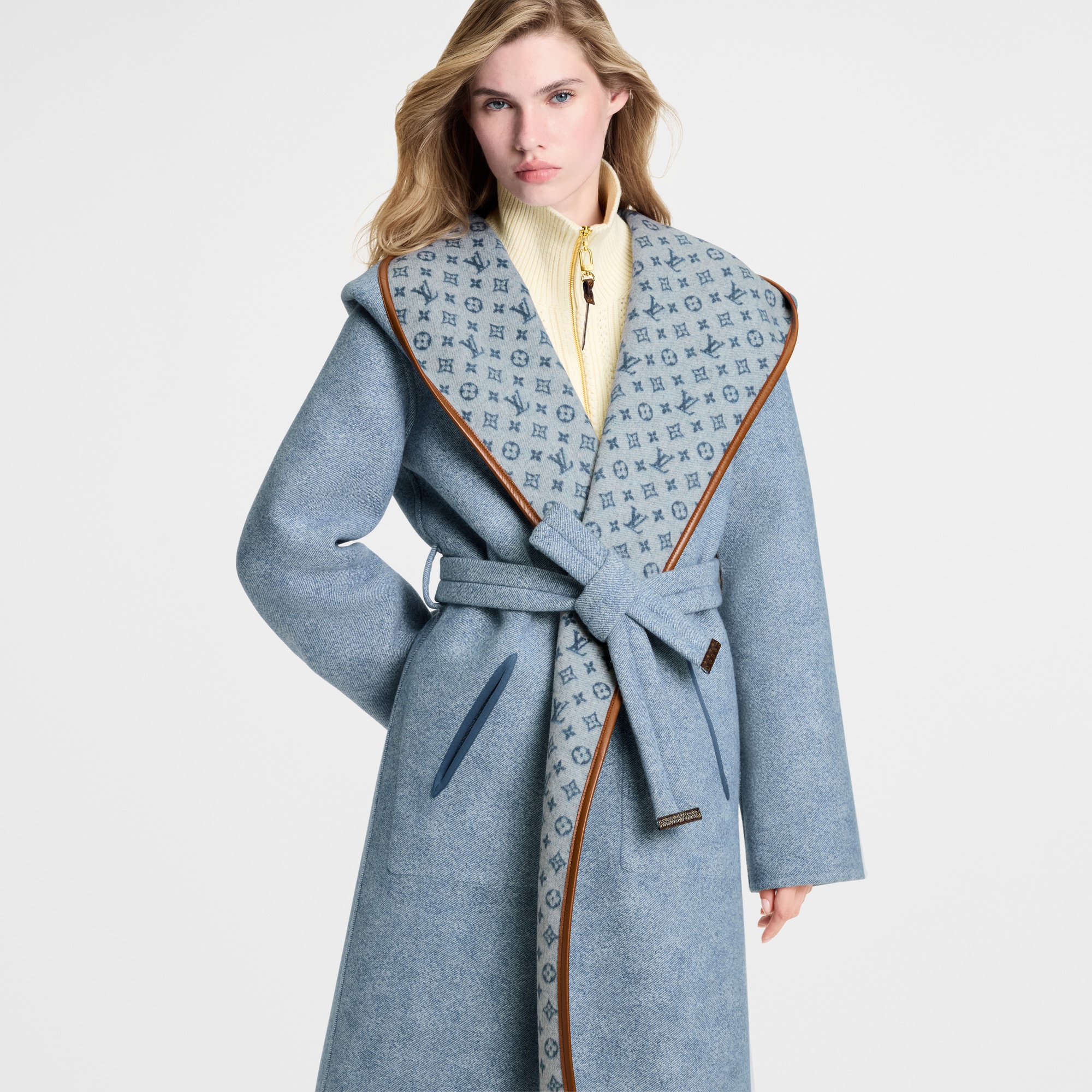  Ready-to-Wear Coats and Jackets Reversible Signature Hooded Wrap Coat | Louis Vuitton ® (Product zoom)
