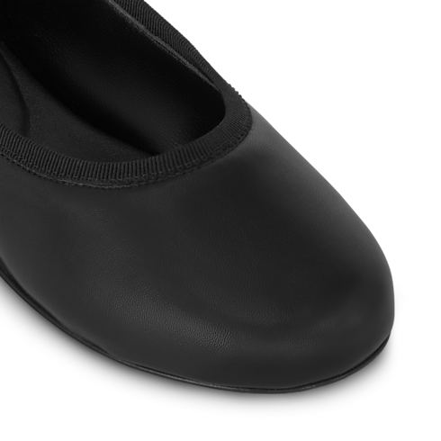 Shoes Loafers and Ballerinas Romy Flat Ballerina | Louis Vuitton ® (Product zoom)