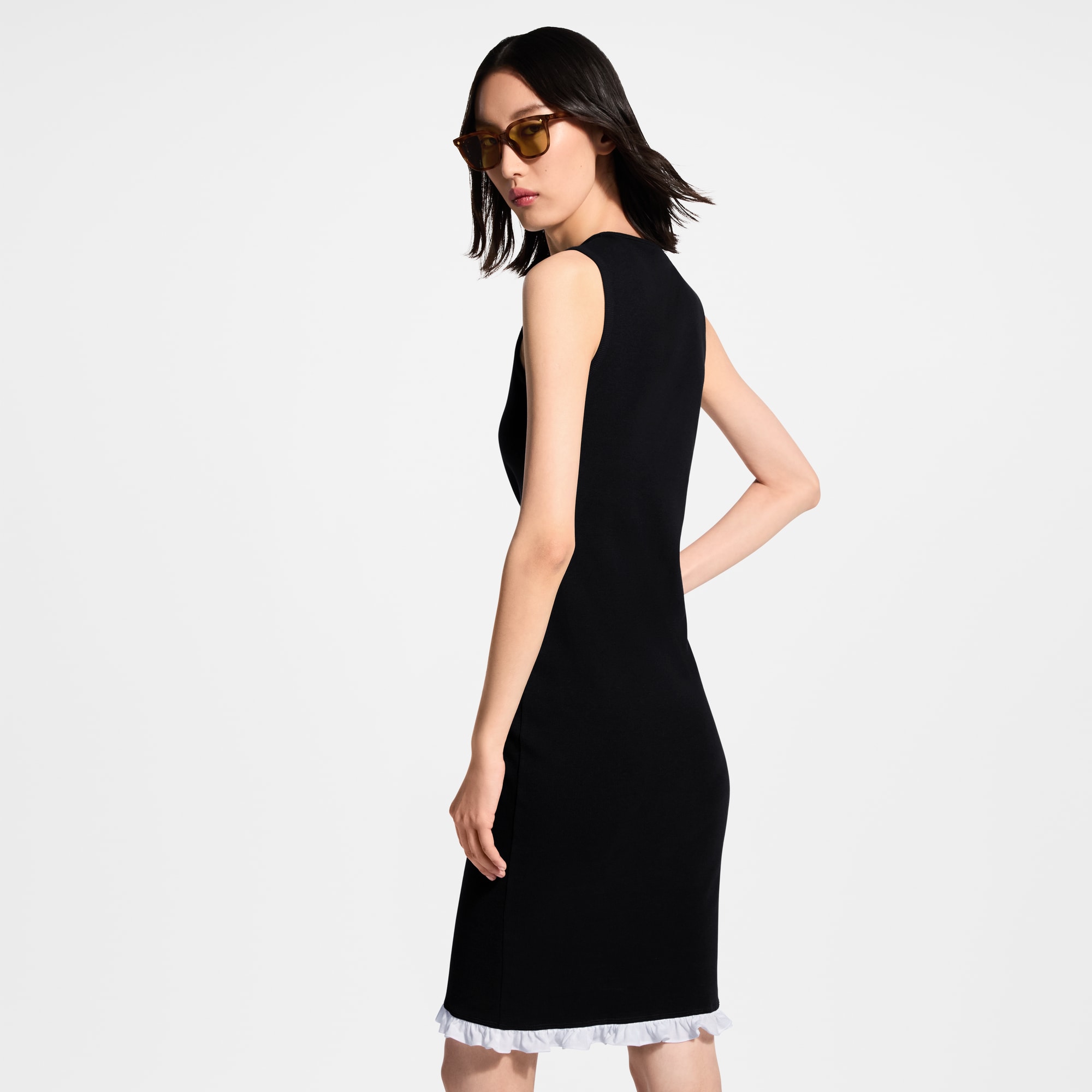lv bodycon dress LOUIS VUITTON Ruffle Hem Tank Black. Size L0 Measurement Preference:Standard Handmade in Las Vegas Sherri Hill Metallic A-line Gown with Side Cut Outs and Rosette Embellishments 💙🦄..