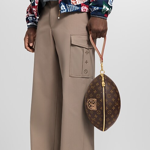 autres_cuirs_monogram Bags All Collections Rugby Clutch | Louis Vuitton ® (Product zoom)