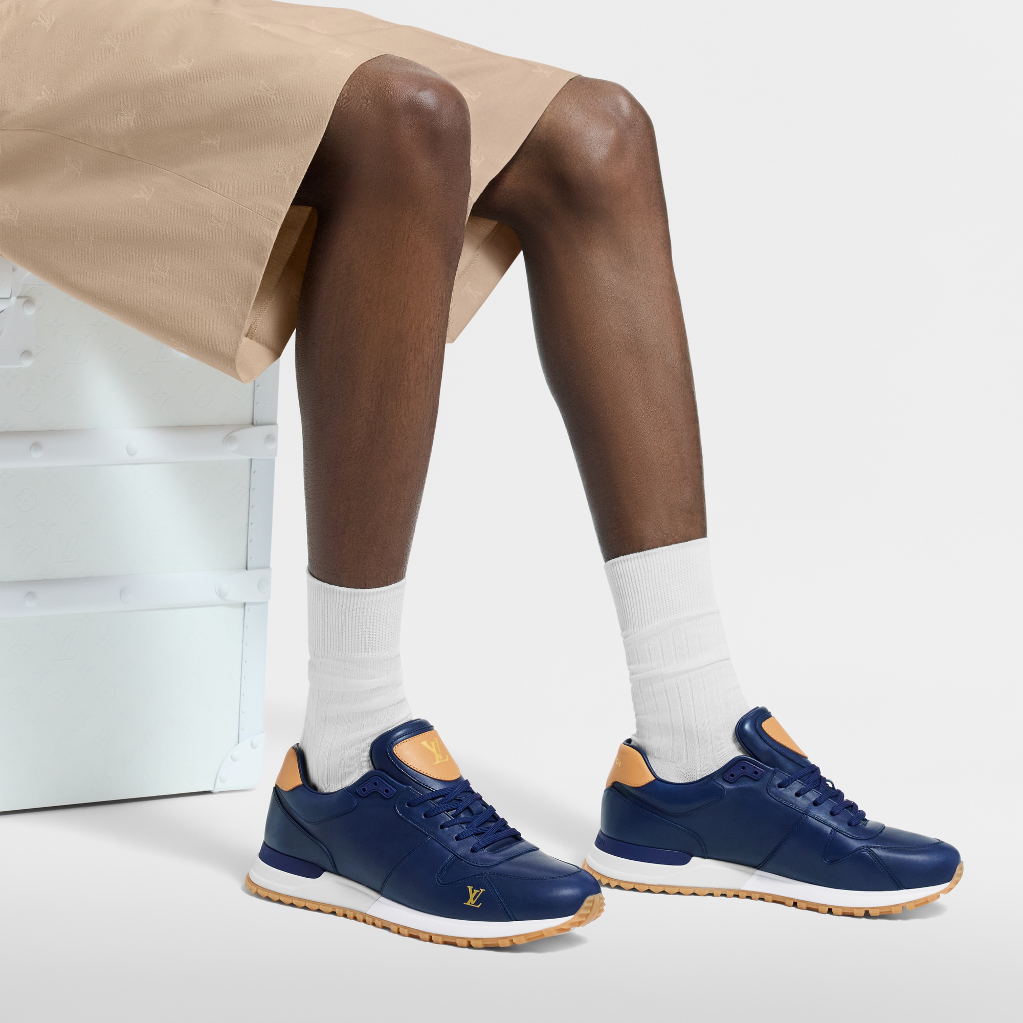  Shoes Sneakers Run Away Sneaker | Louis Vuitton ® (Product zoom)