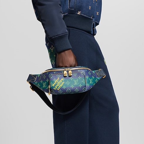 Monogram Heritage Men's Bags New In Rush Bumbag | Louis Vuitton ® (Product zoom)