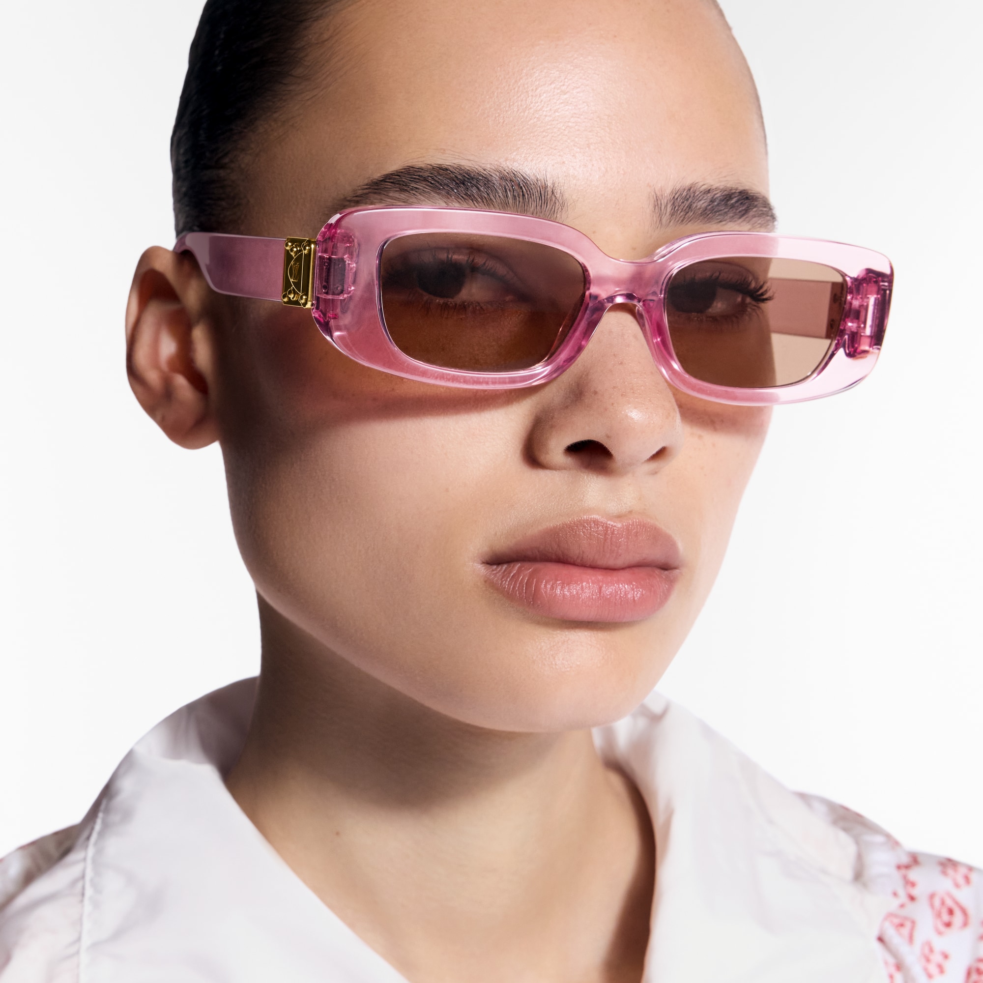 S00 Accessories Sunglasses S-Lock Cat Eye Sunglasses | Louis Vuitton ® (Product zoom)