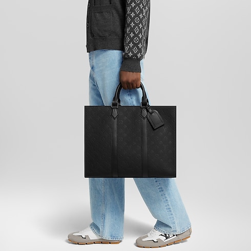 Monogram Taurillon Leather Bags All Collections Sac Plat 24H | Louis Vuitton ® (Product zoom)