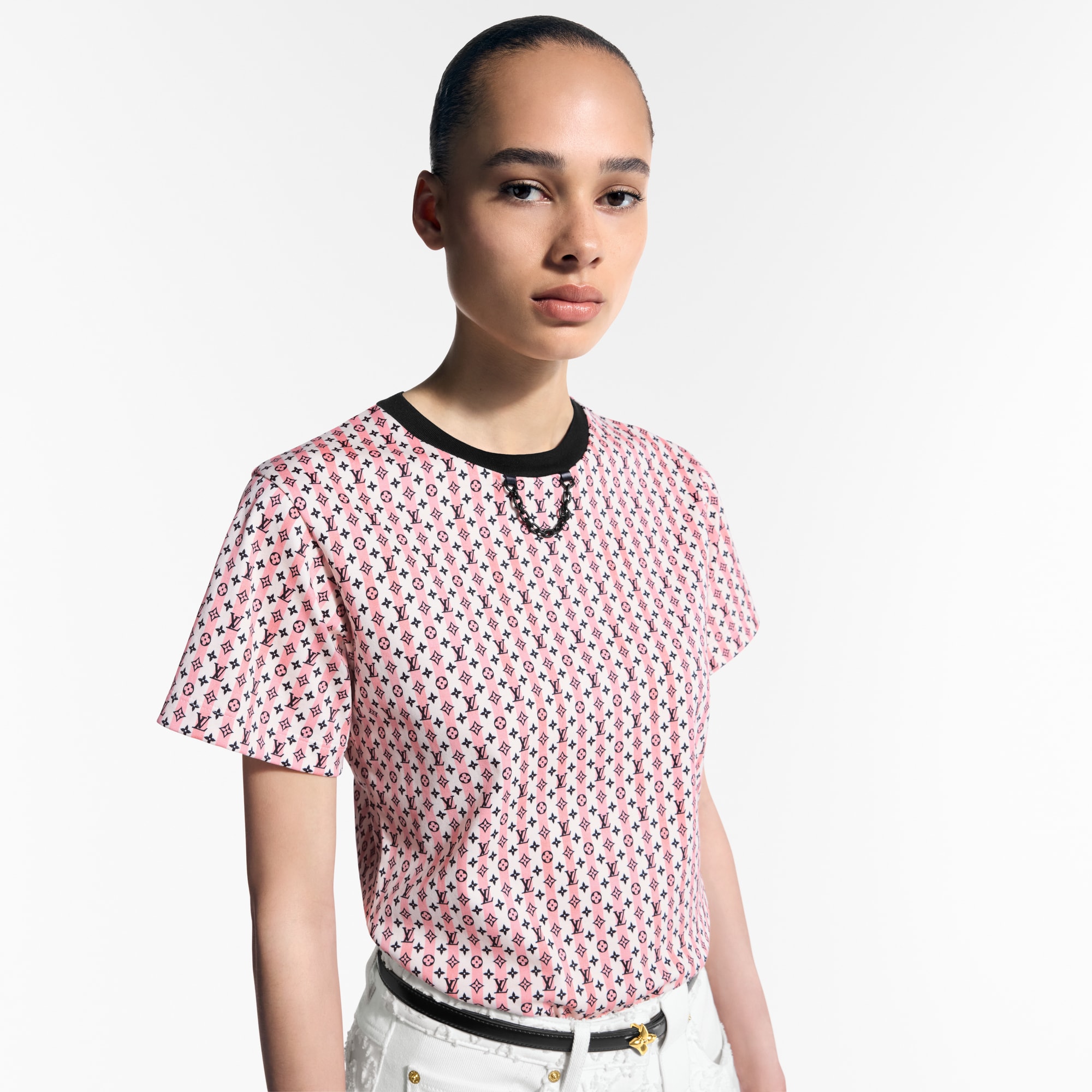  Ready-to-Wear Tops Scarf Print T-Shirt | Louis Vuitton ® (Product zoom)
