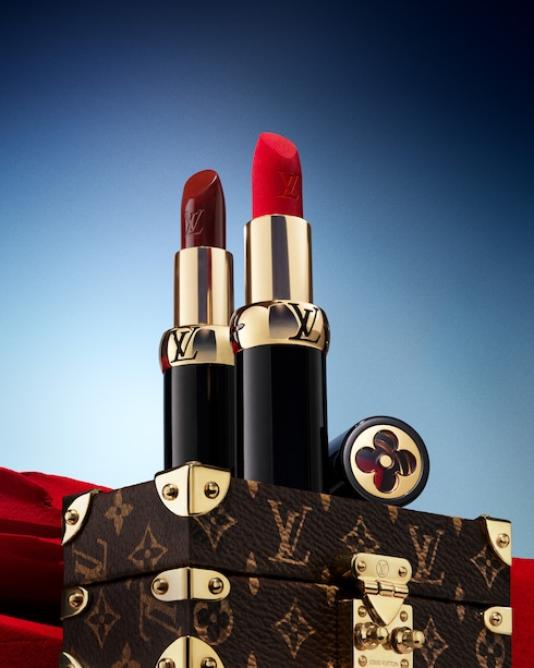 Monogram Beauty Accessories } Scott Lipstick Case | Louis Vuitton ®