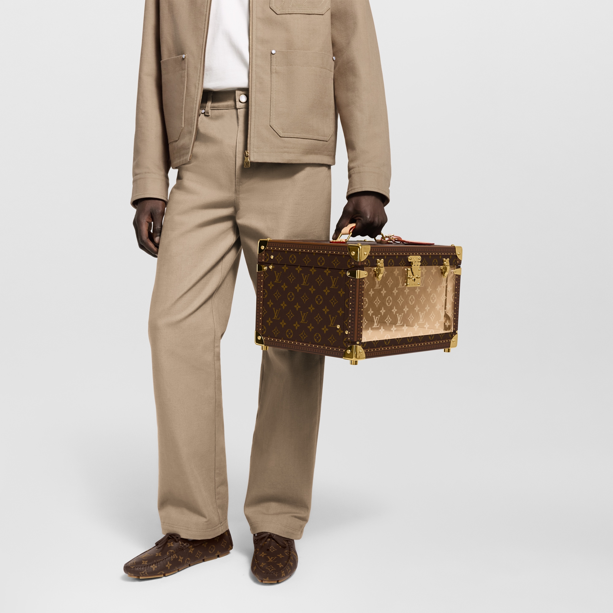 Monogram Trunks and Boxes Boxes Shoe Box Monogram | Louis Vuitton ® (Product zoom)