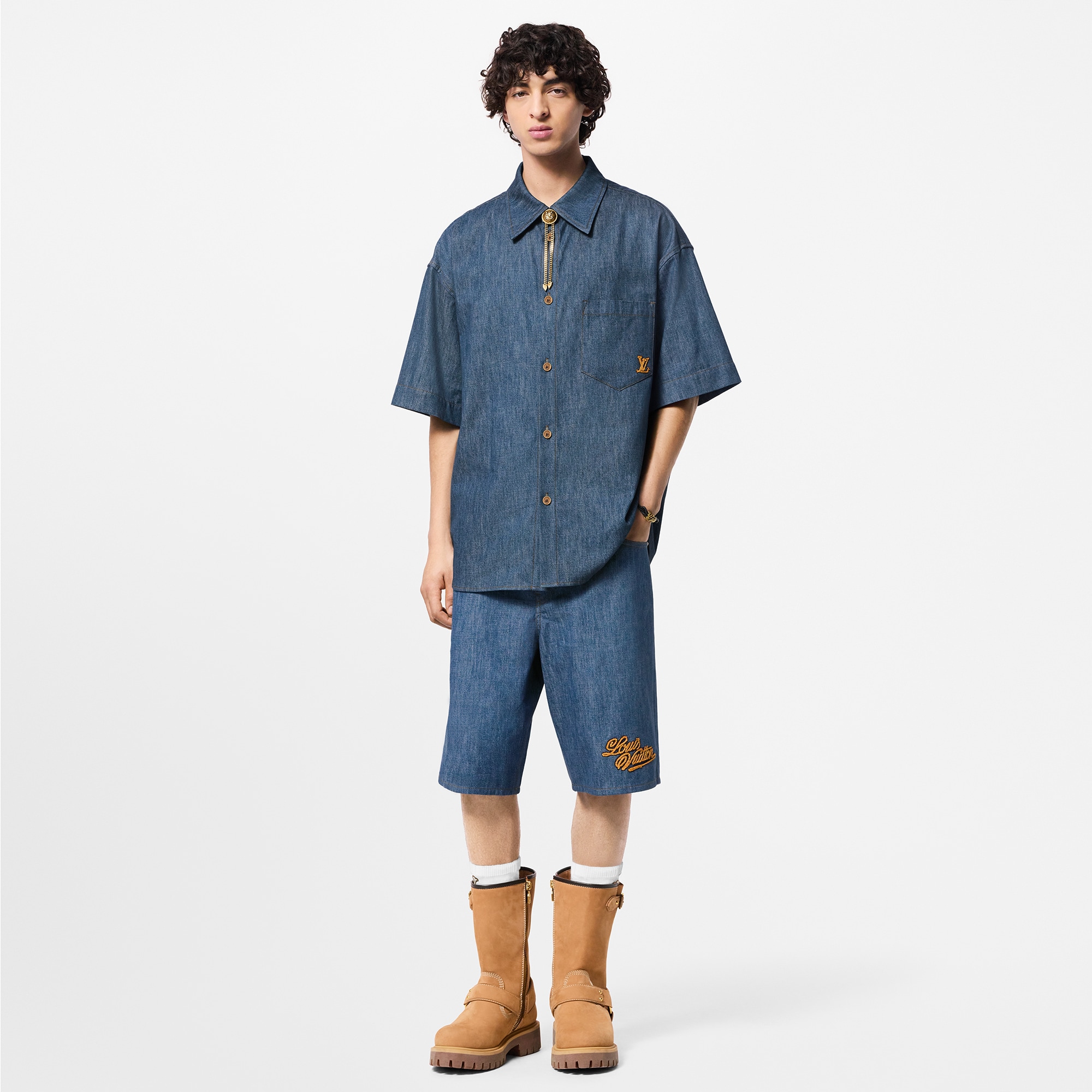  Ready-to-Wear Shirts Short-Sleeved Cotton Chambray Shirt | Louis Vuitton ® (Product zoom)