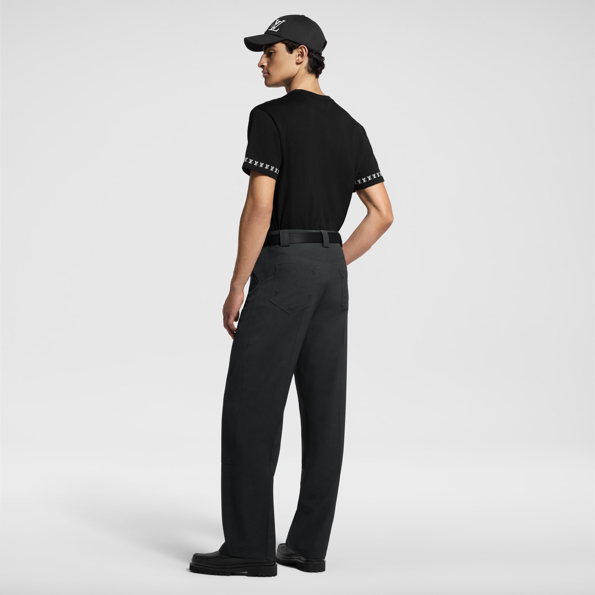  Ready-to-Wear Knitwear and Sweatshirts Short-Sleeved Cotton Crewneck | Louis Vuitton ® (Product zoom)