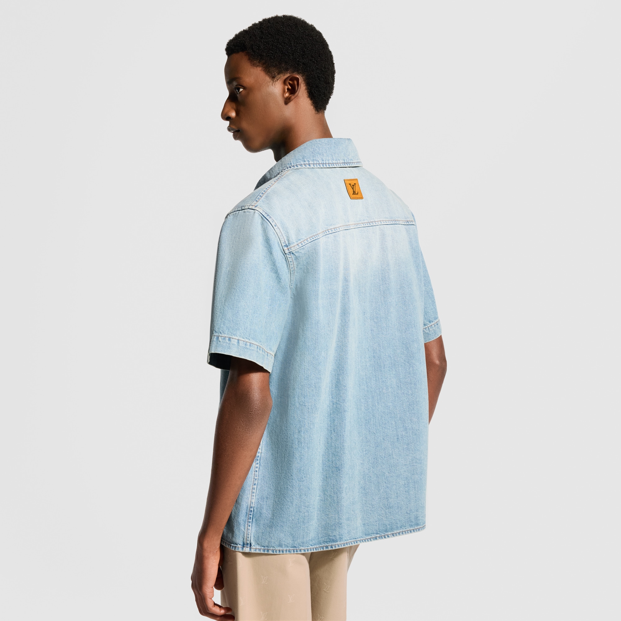 Short-Sleeved Denim Shirt - Men - Ready-to-Wear | LOUIS VUITTON ®