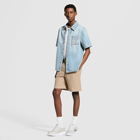 Ready-to-Wear Shirts Short-Sleeved Denim Shirt | Louis Vuitton ® (Product zoom)