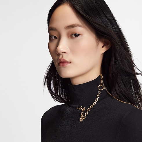 Ready-to-Wear Knitwear Shoulder Detail Turtleneck Sweater | Louis Vuitton ® (Product zoom)