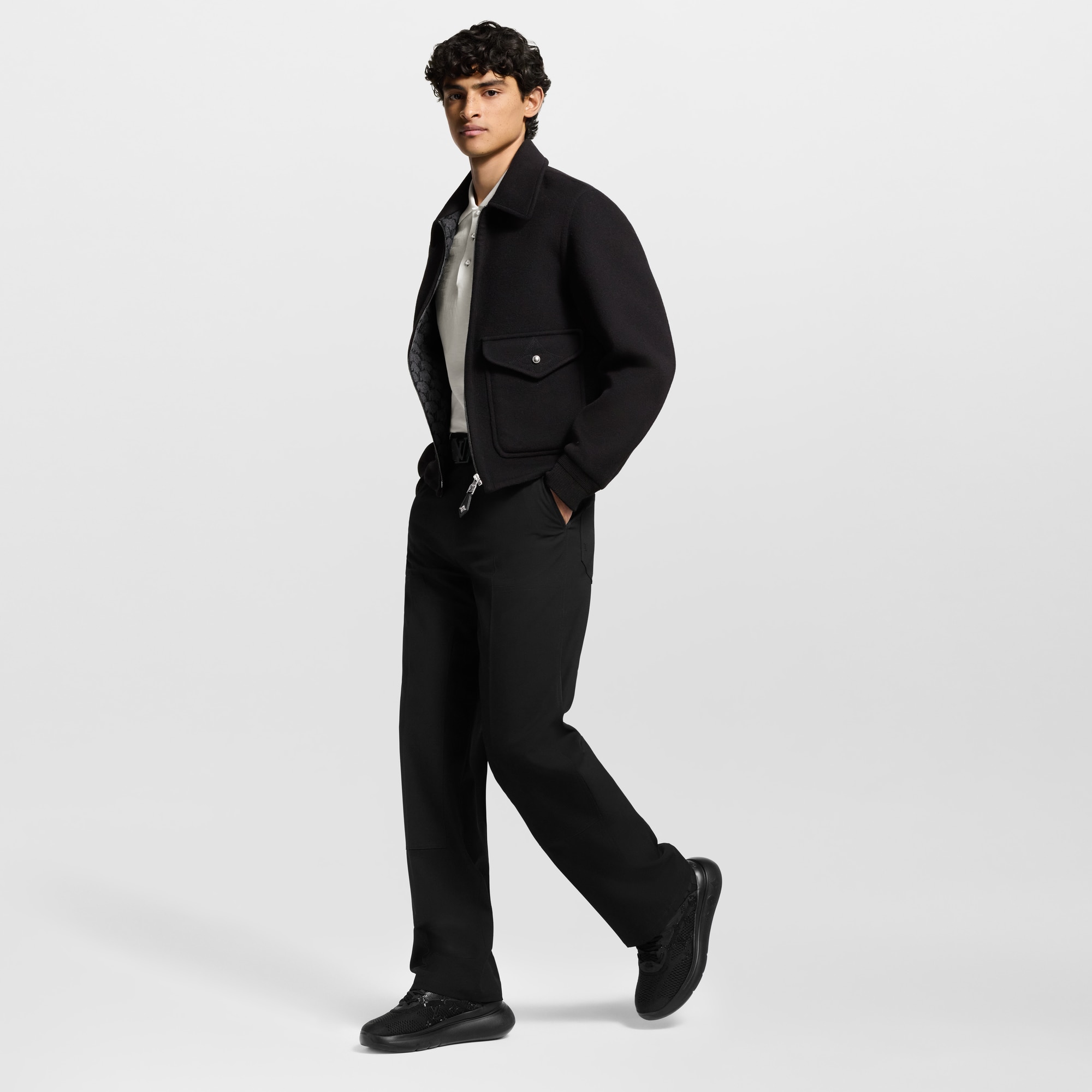  Shoes Sneakers Show Up Sneaker | Louis Vuitton ® (Product zoom)