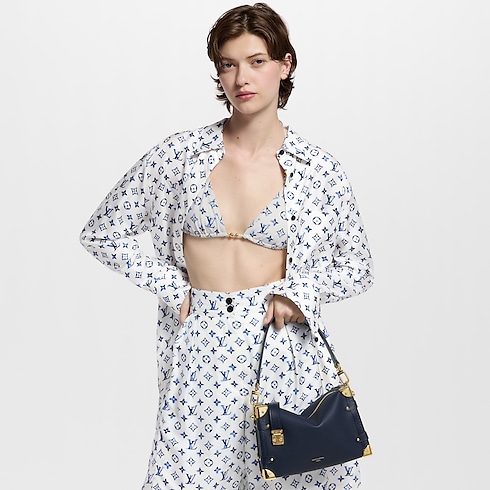 H27 Women's Bags LV Icons Side Trunk MM | Louis Vuitton ® (Product zoom)