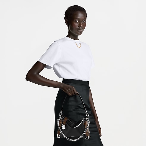 LV Vibe Women's Bags LV Icons Side Trunk Vibe MM | Louis Vuitton ® (Product zoom)