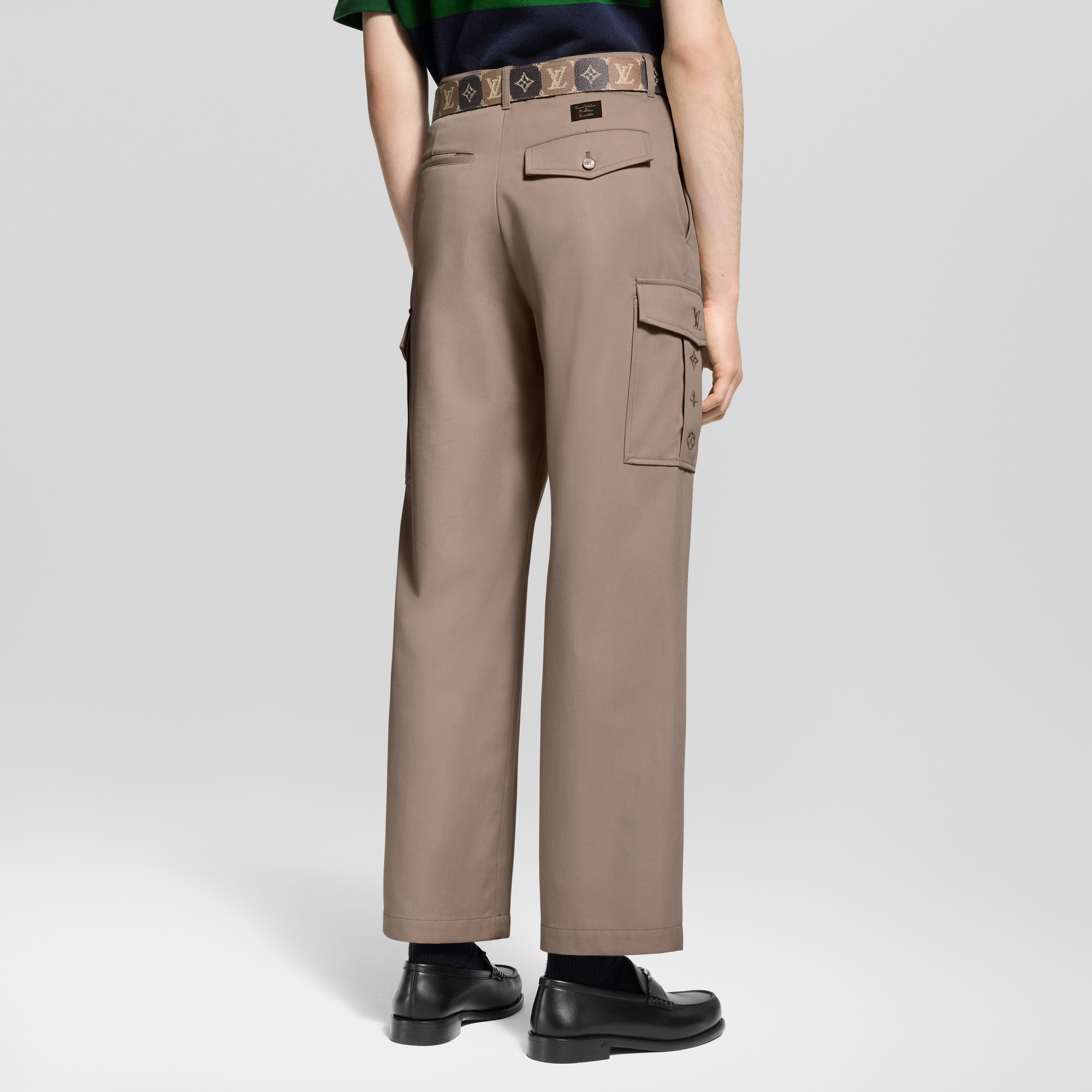  Ready-to-Wear Pants Signature Cargo Pants | Louis Vuitton ® (Product zoom)