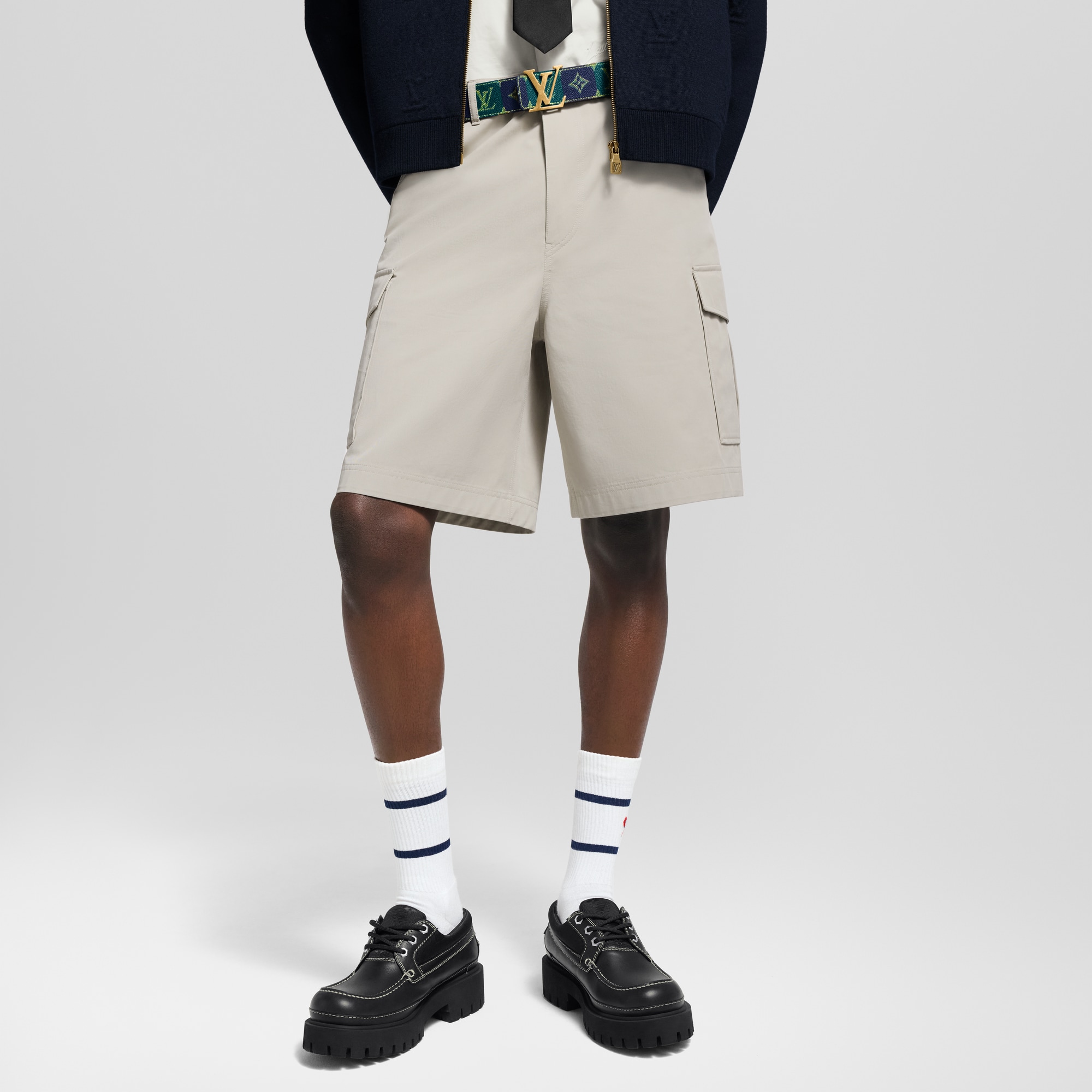  Ready-to-Wear Pants Signature Cargo Shorts | Louis Vuitton ® (Product zoom)