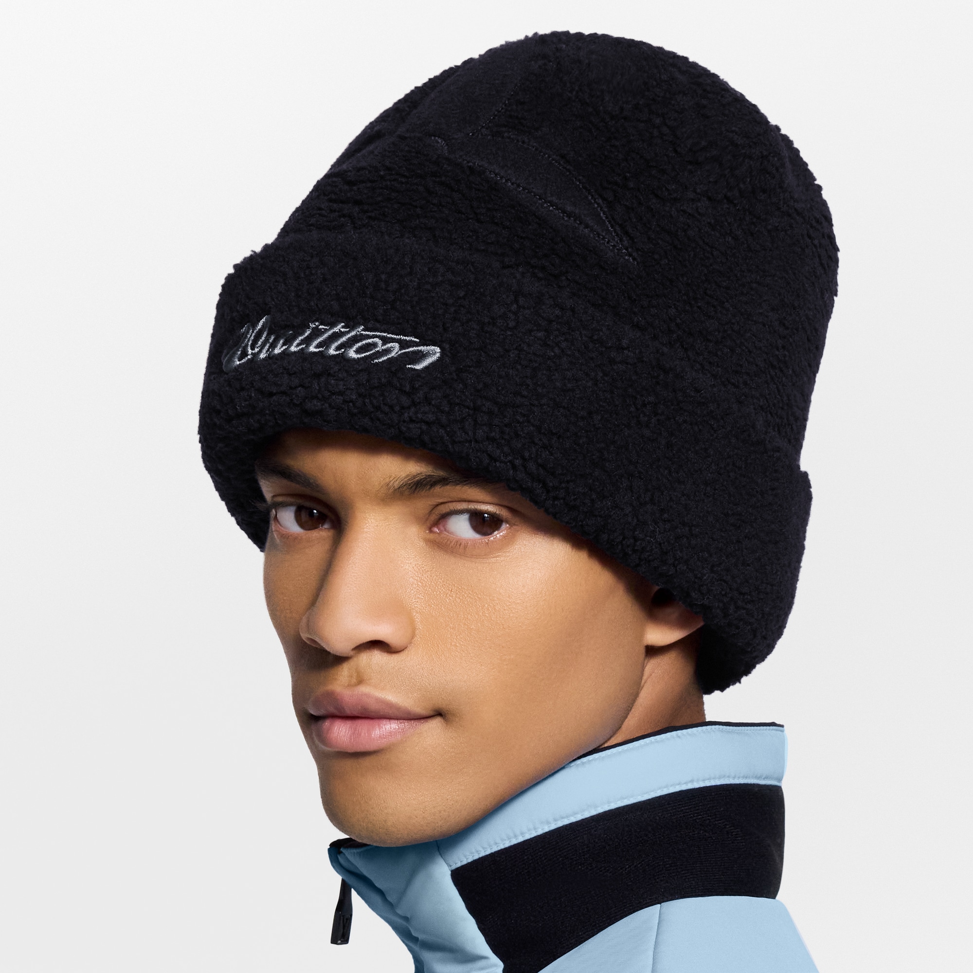 S00 Accessories Hats, Beanies and Gloves Signature Fleece Beanie | Louis Vuitton ® (Product zoom)