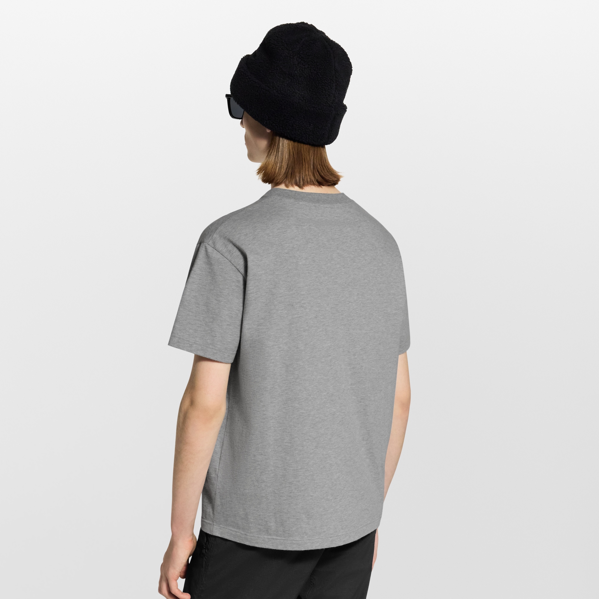  Ready-to-Wear T-Shirts and Polos Signature Patches T-Shirt | Louis Vuitton ® (Product zoom)