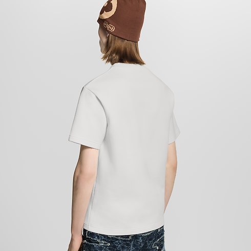 Ready-to-Wear T-Shirts and Polos Signature Pocket T-Shirt | Louis Vuitton ® (Product zoom)