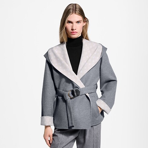 Ready-to-Wear Coats and Jackets Signature Short Hooded Wrap Coat
| Louis Vuitton ® (Product zoom)