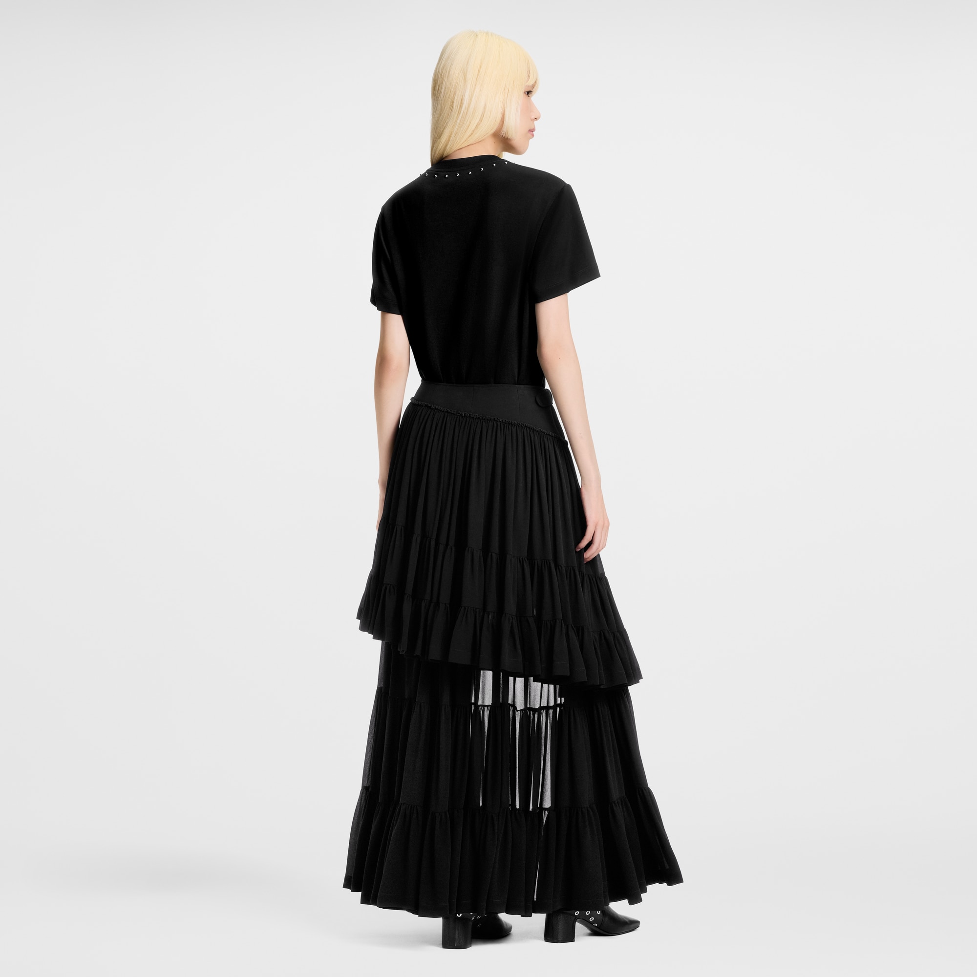  Ready-to-Wear Tops Signature Stud T-Shirt | Louis Vuitton ® (Product zoom)