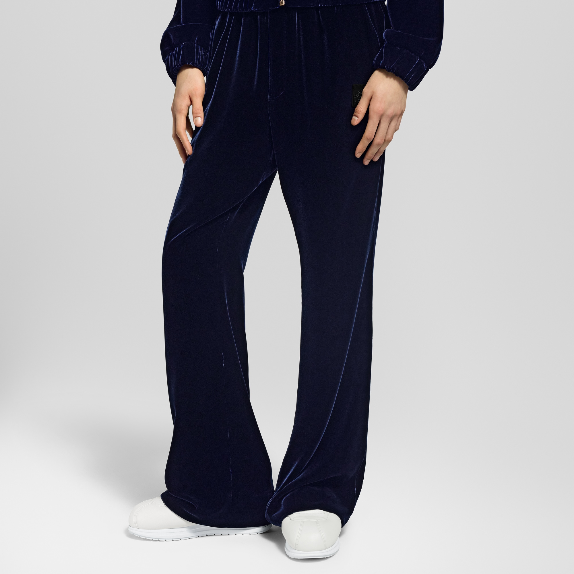  Ready-to-Wear Pants Silk Velvet Trackpants | Louis Vuitton ® (Product zoom)