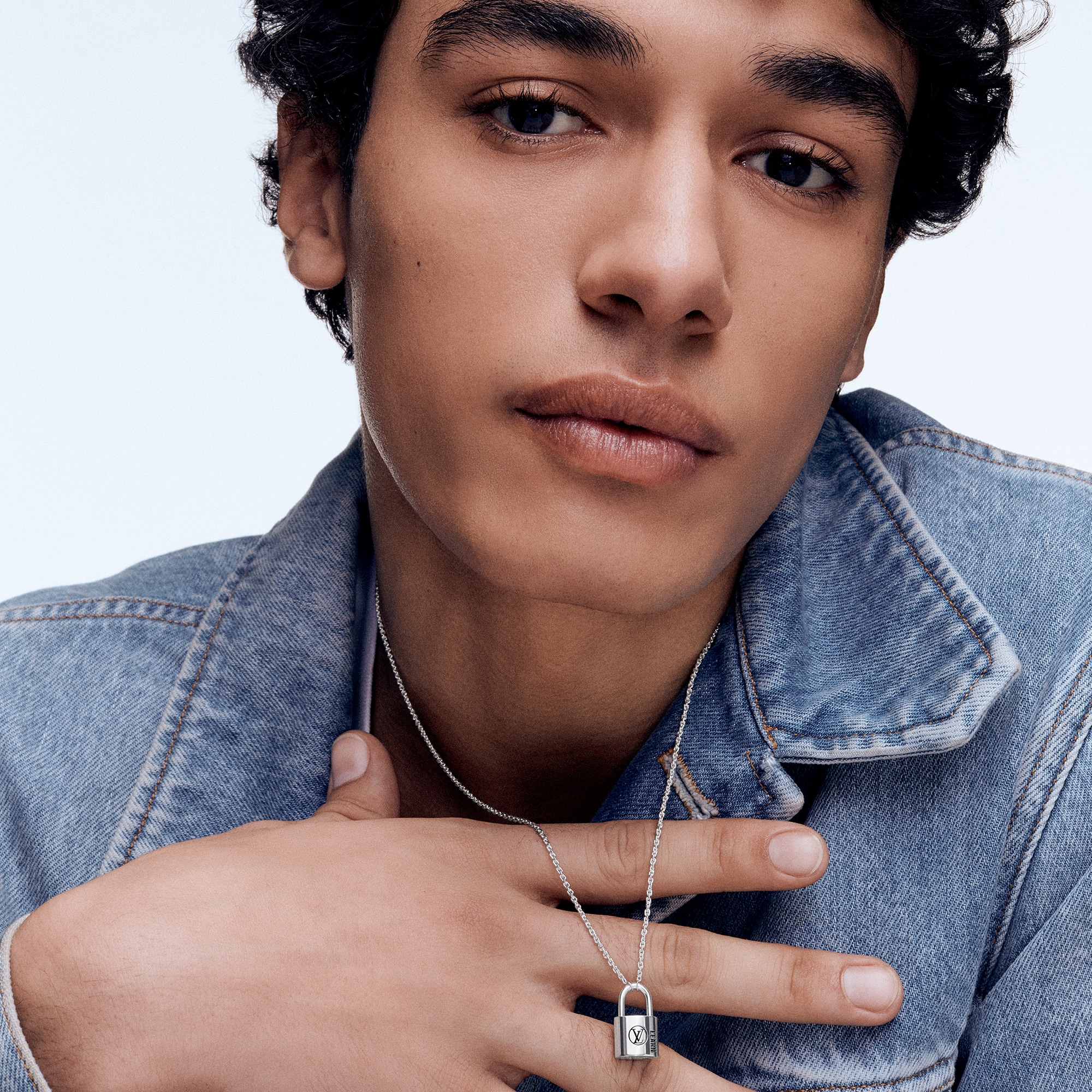  Categories Necklaces and Pendants  Silver Lockit Pendant, Sterling Silver Black Laquered | Louis Vuitton ® (Product zoom)