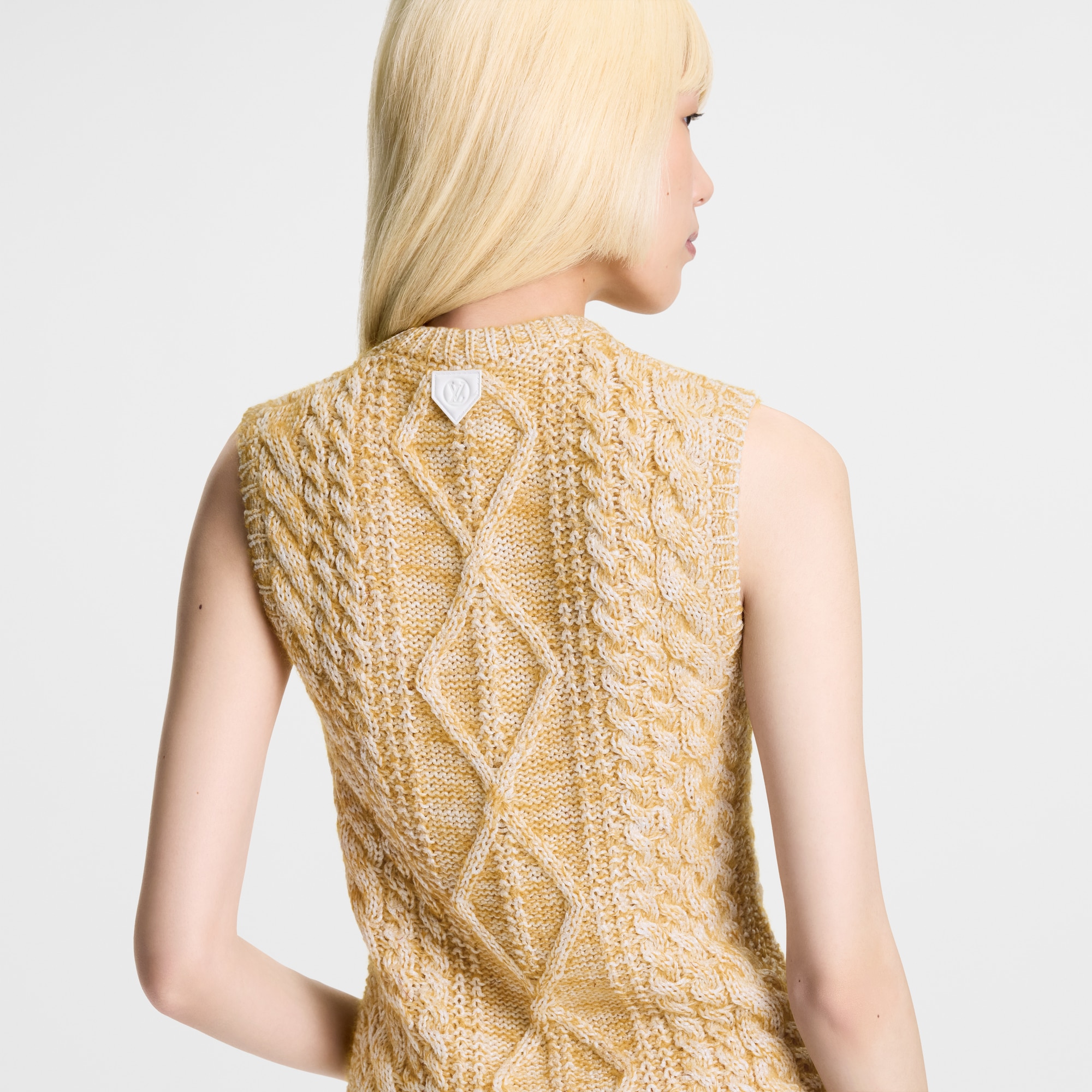  Ready-to-Wear Knitwear Sleeveless Cable Knit Pullover | Louis Vuitton ® (Product zoom)