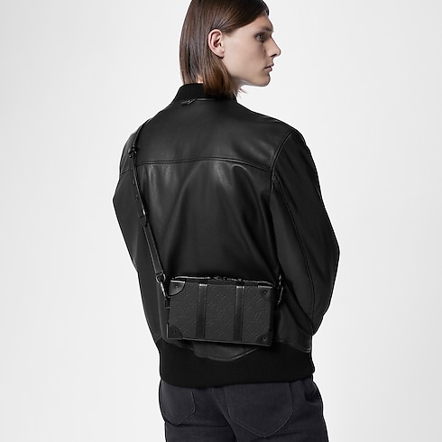 Monogram Taurillon Leather Small Leather Goods All Small Leather Goods Soft Trunk Wallet | Louis Vuitton ® (Product zoom)