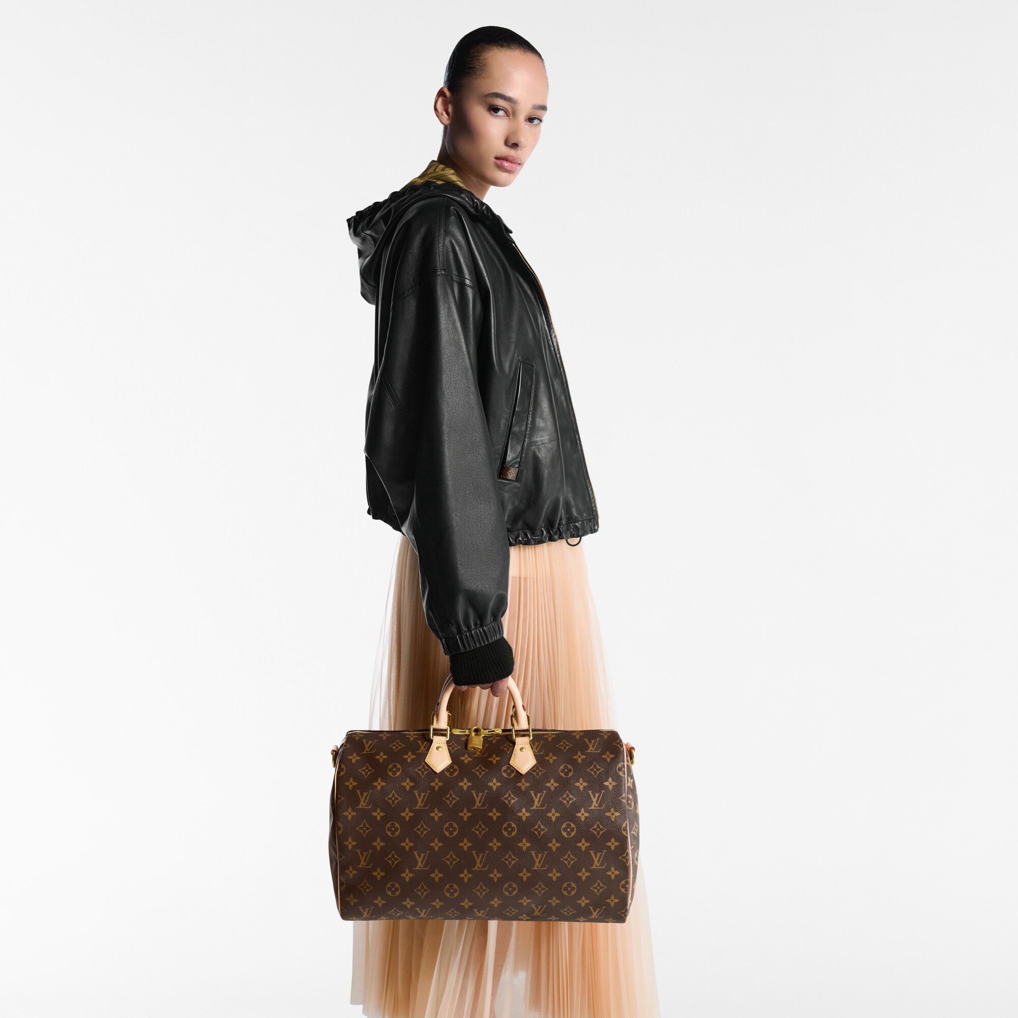 Monogram Handbags All Handbags Speedy Bandoulière 40 | Louis Vuitton ® (Product zoom)