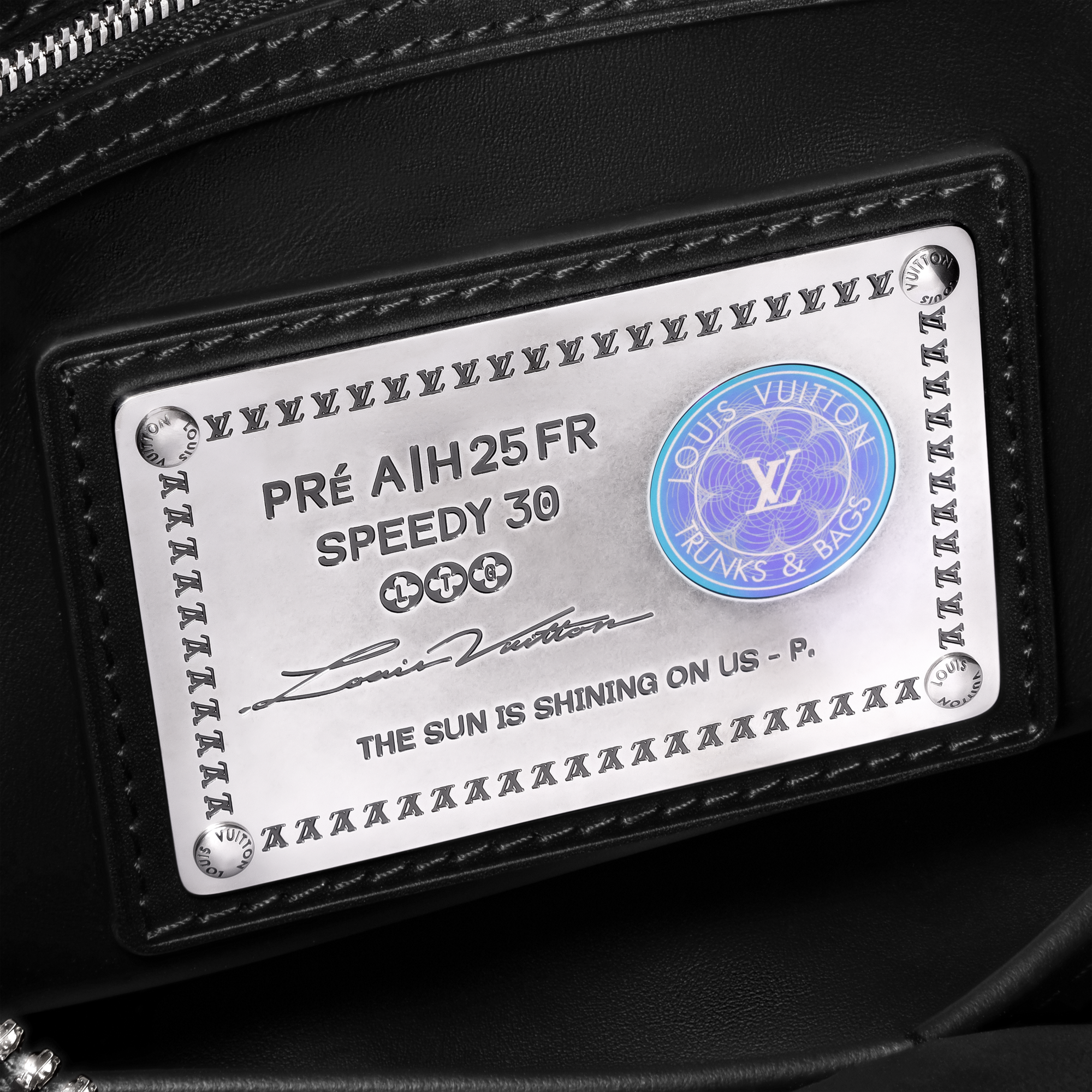 Monogram Other Leather Goods and Travel Speedy P9 Speedy P9 Bandoulière 30 | Louis Vuitton ® (Product zoom)