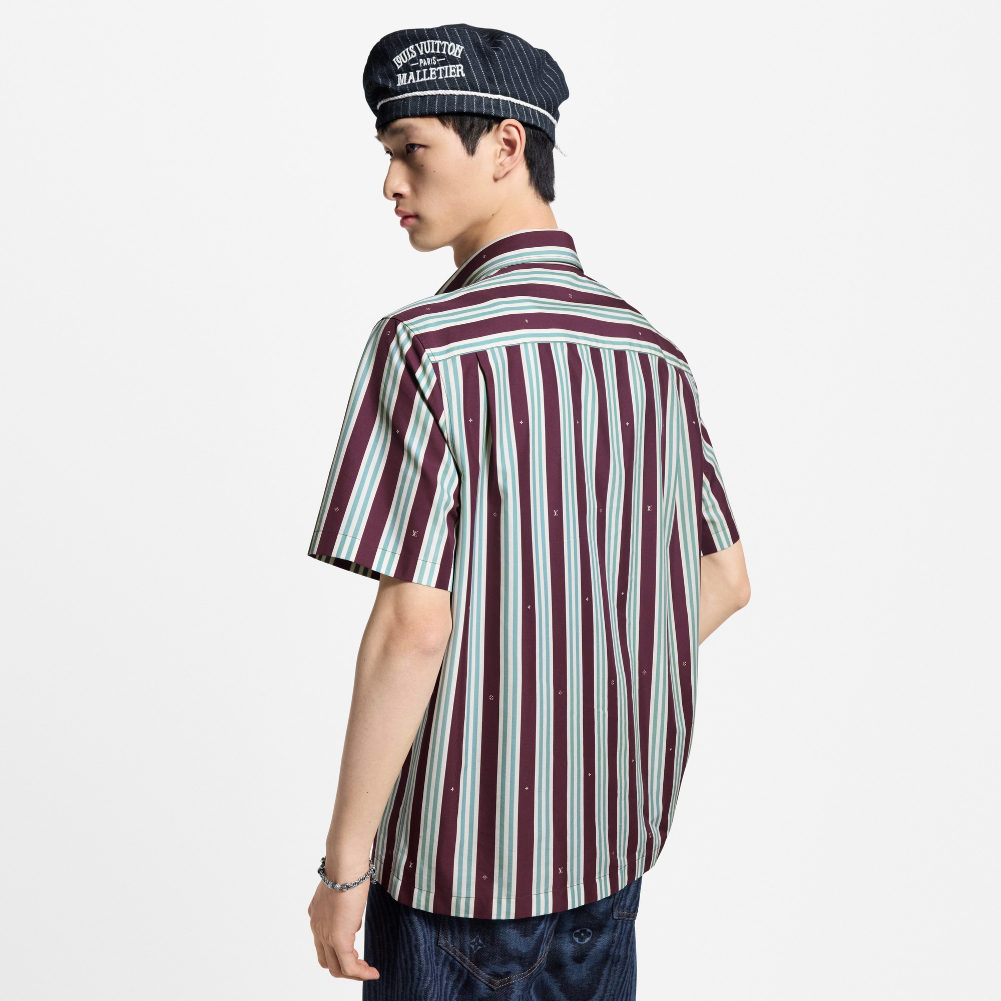  Ready-to-Wear Shirts Striped Short-Sleeved Shirt | Louis Vuitton ® (Product zoom)