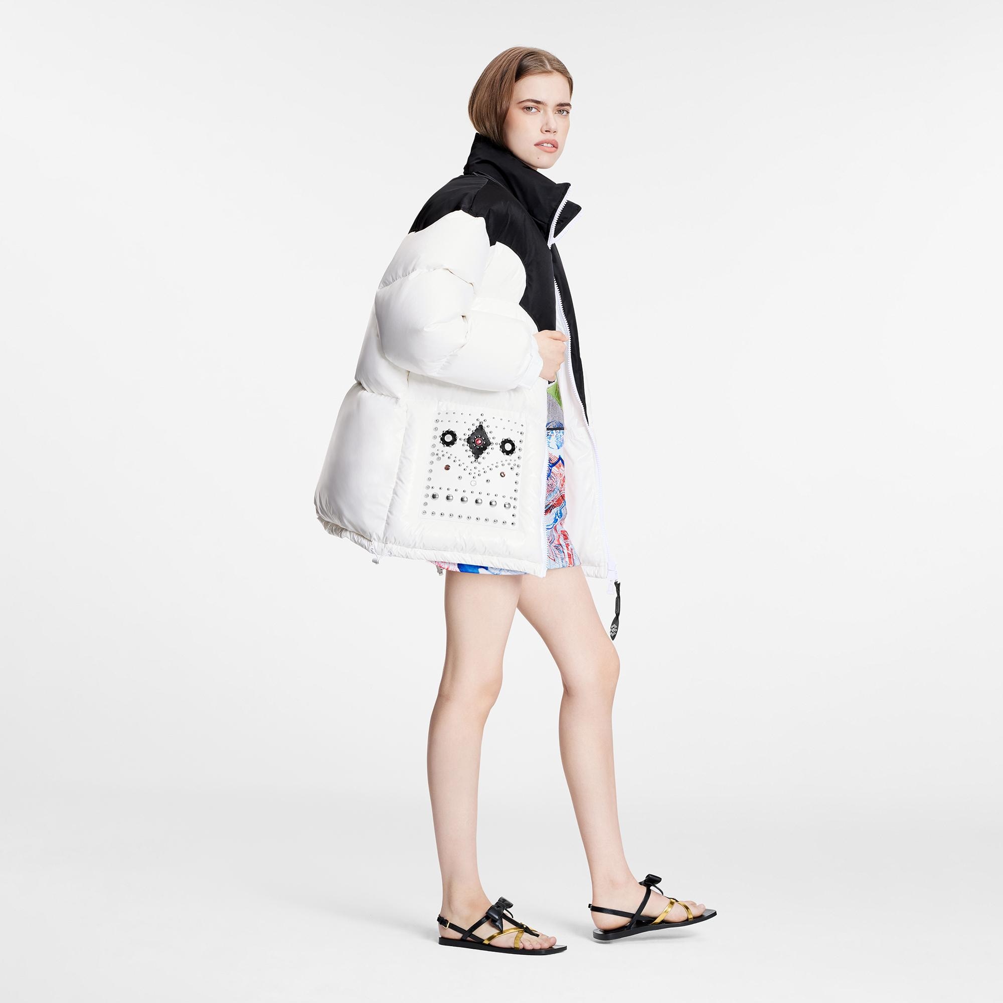  Discontinued Product Obs 3 Stud Pockets Oversized Down Jacket | Louis Vuitton ® (Product zoom)