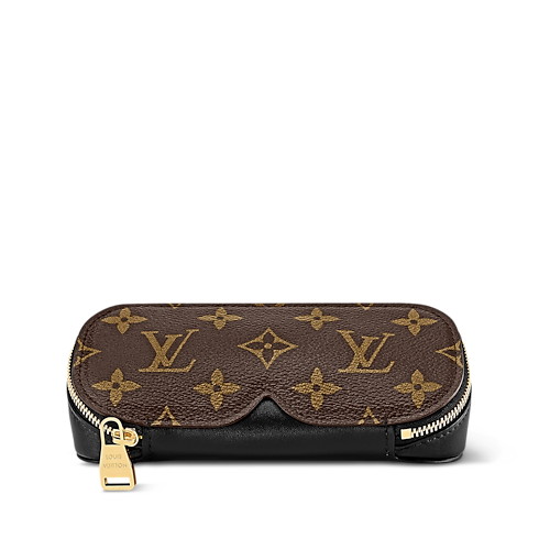 Monogram Sport and Games } Sunglasses Pouch GM | Louis Vuitton ® (Product zoom)