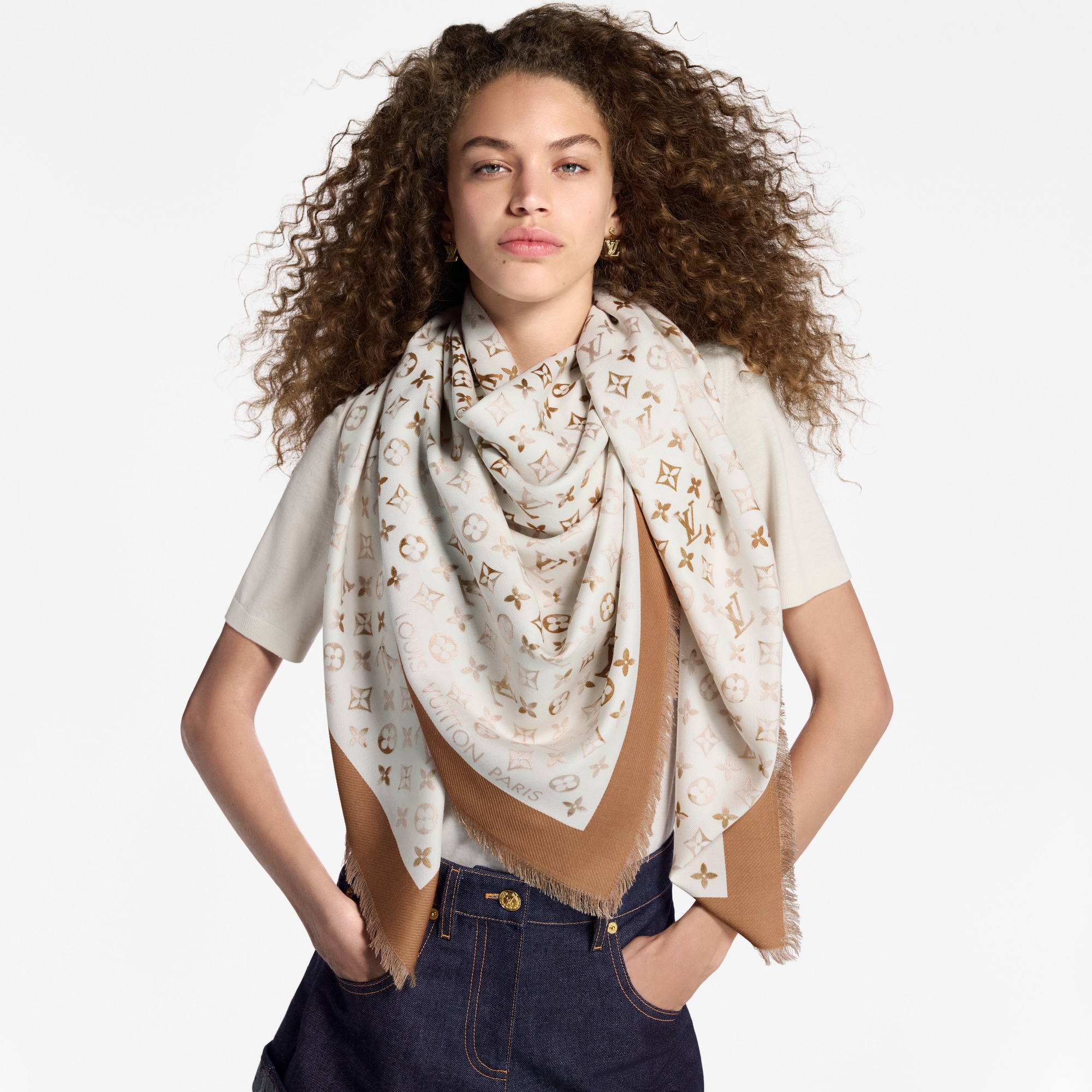 S00 Accessories Shawls and Stoles Sunrise Aquarelle Shawl | Louis Vuitton ® (Product zoom)